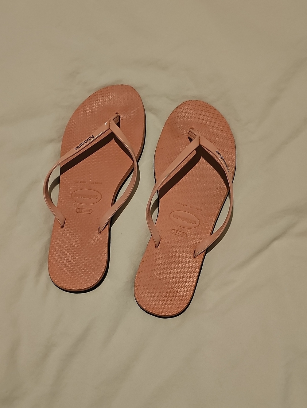 Havaianas Women's Slim Flip Flops in Dusty Rose